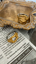 Load image into Gallery viewer, Two Toned Buckle Ring

