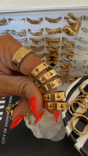 Load image into Gallery viewer, Gold Cross Ring
