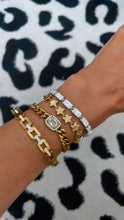 Load image into Gallery viewer, Elegant Cuban Necklace and Bracelet
