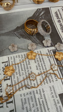Load image into Gallery viewer, Clover Bracelets

