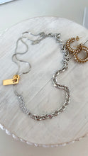 Load image into Gallery viewer, Zipper Necklace
