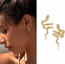 Load image into Gallery viewer, Snake Ear Cuff
