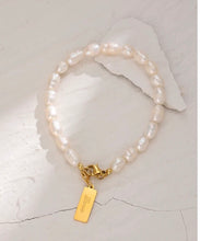 Load image into Gallery viewer, Love Pearl Bracelet

