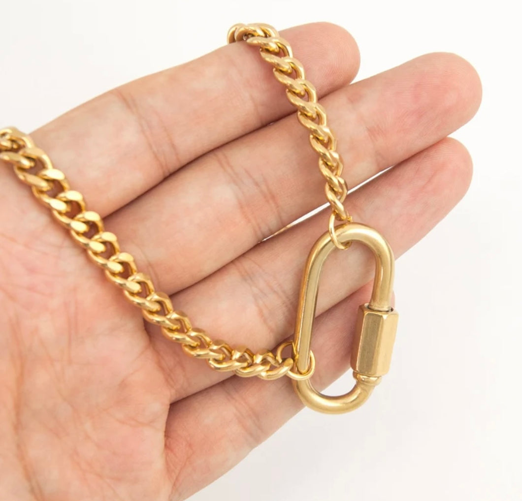 Chunky Gold Clasp Chain